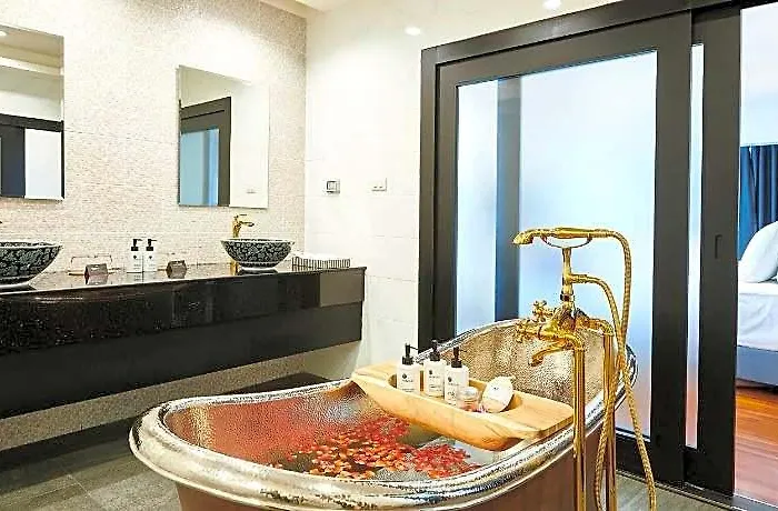 De Pranakorn Hotel